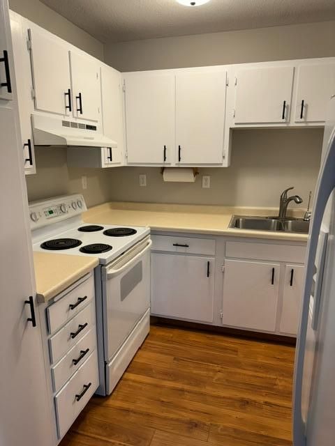 3290 67th St E, Inver Grove Heights, MN 55076