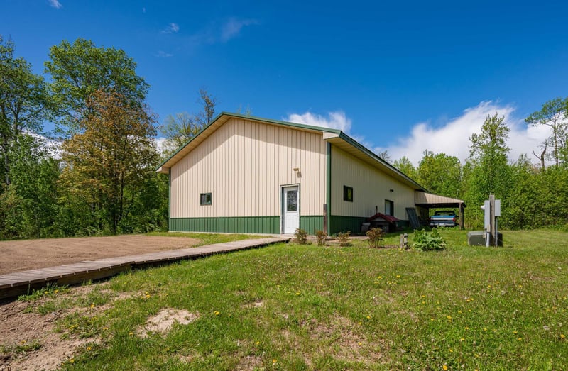 10572 County Road 568, Nashwauk, MN 55769