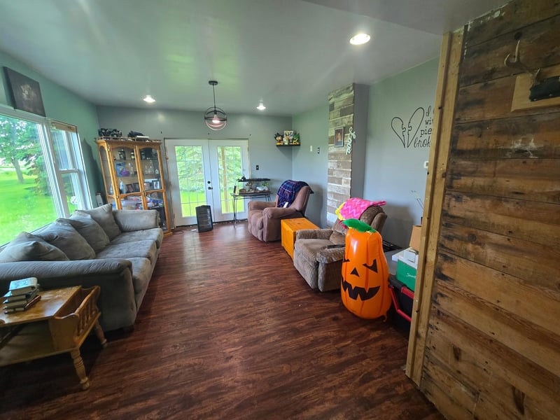 4093 330th Ave, Campbell, MN 56522