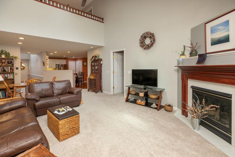 2618 Viola Heights Dr NE, Rochester, MN 55906