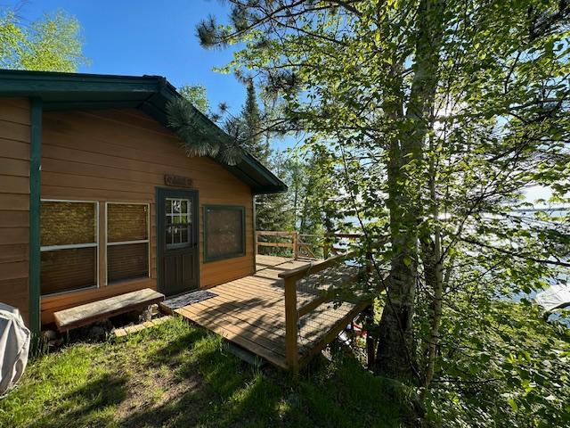 9030 Bear Island Cabin Dr, Babbitt, MN 55706