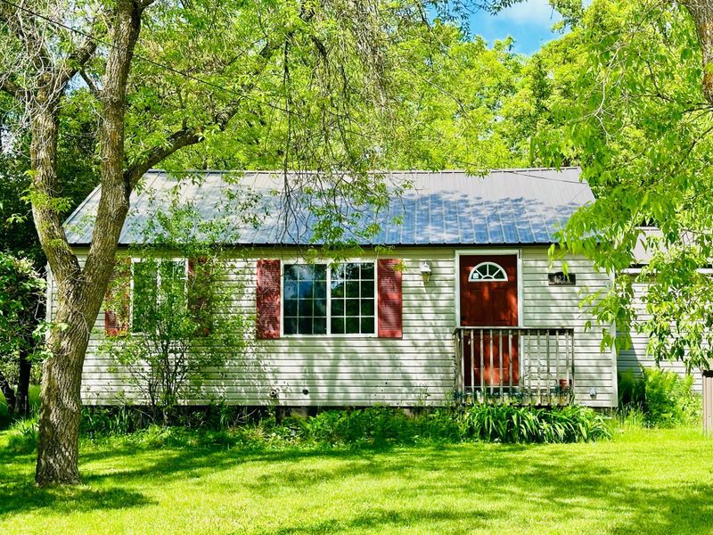 1223 Park Ave NW, Bemidji, MN 56601