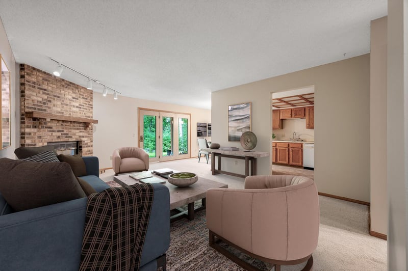 18416 Creeks Bend Dr #2, Minnetonka, MN 55345