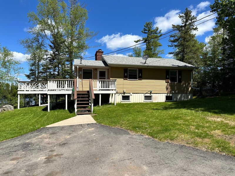 9267 Burris Dr, Cook, MN 55723