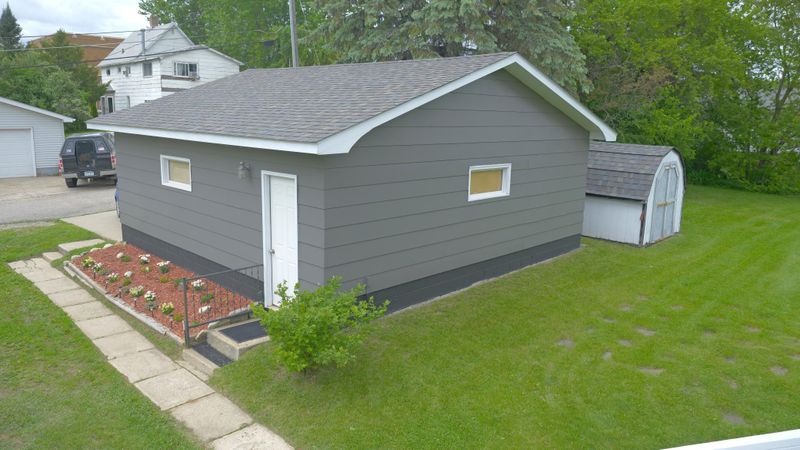 211 Morrison Ave, Coleraine, MN 55722