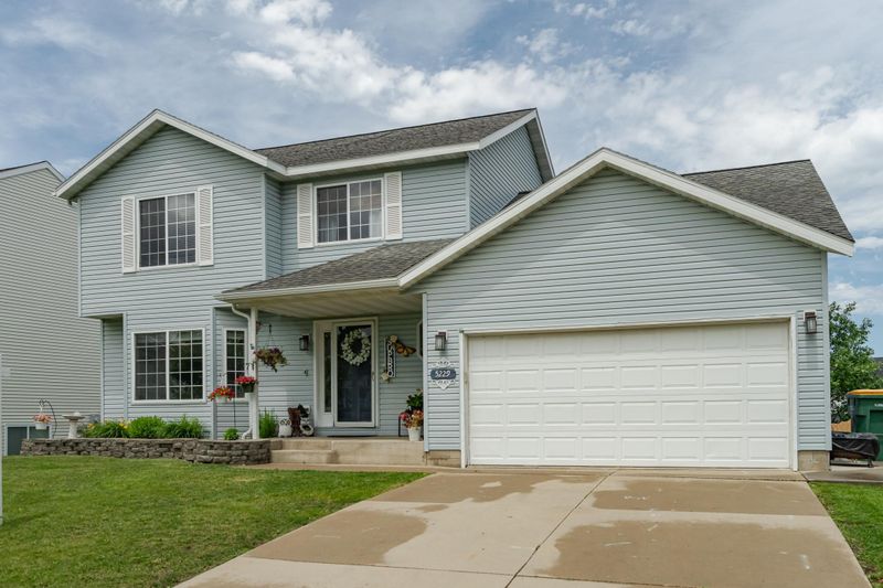 5229 Lexington Pl NW, Rochester, MN 55901