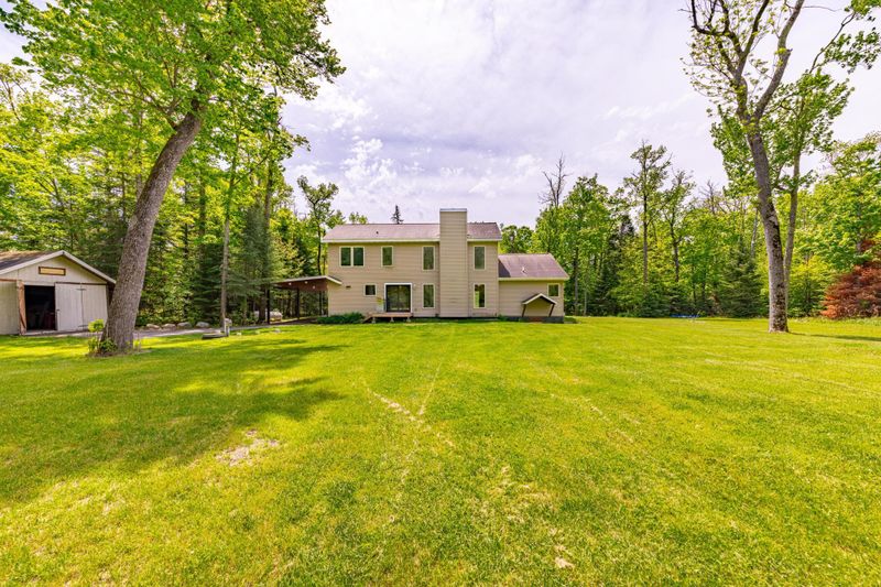2165 Benson Ln, Grand Rapids, MN 55744