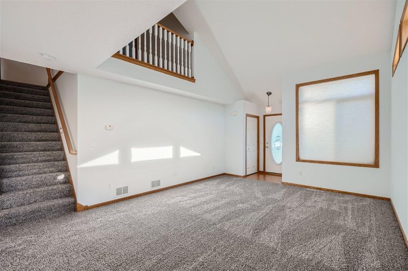 1601 Hamel Ln, Shakopee, MN 55379