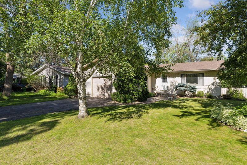 638 Glen Park Rd, River Falls, WI 54022