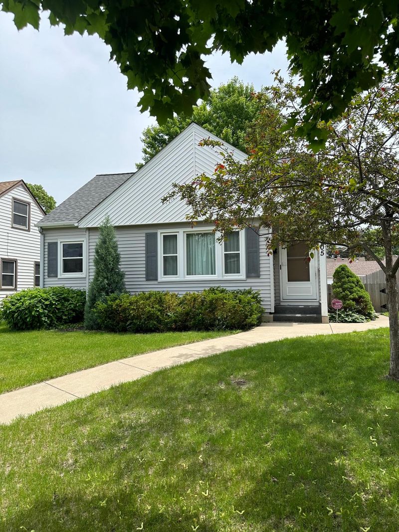 5705 Washburn Ave S, Minneapolis, MN 55410
