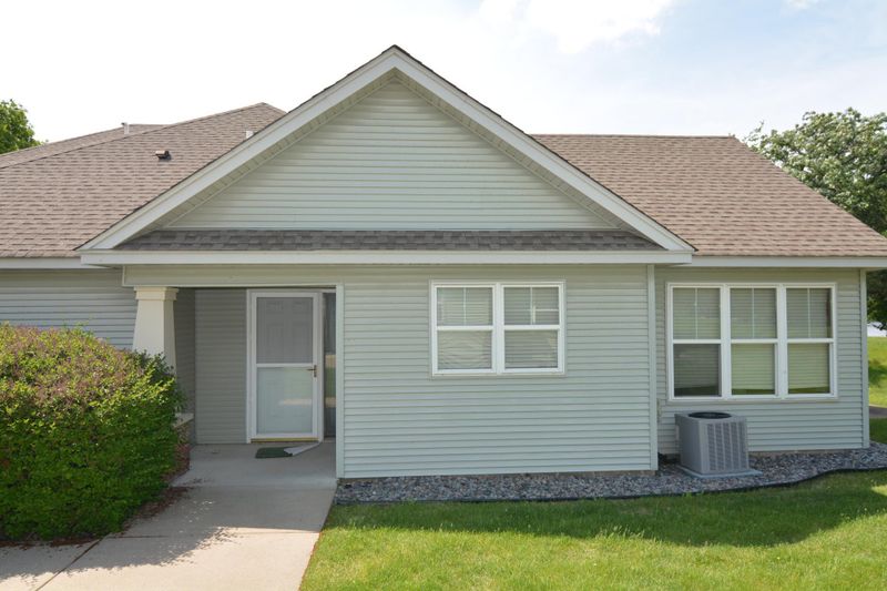 13455 185th Lane Nw, Elk River, MN 55330