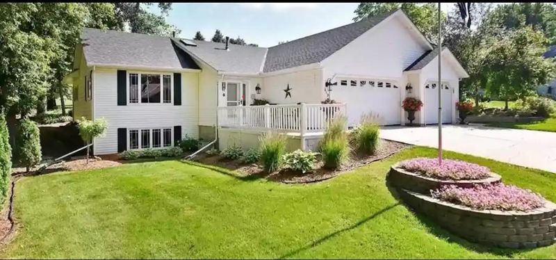 418 Whipple Way, Faribault, MN 55021