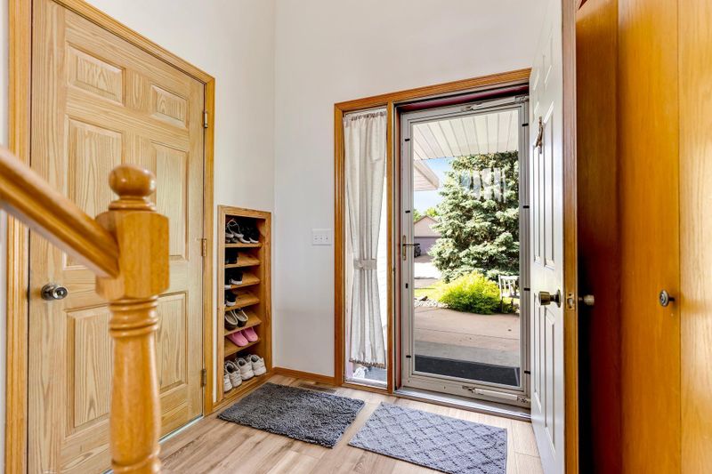 6409 109th Pl N, Champlin, MN 55316