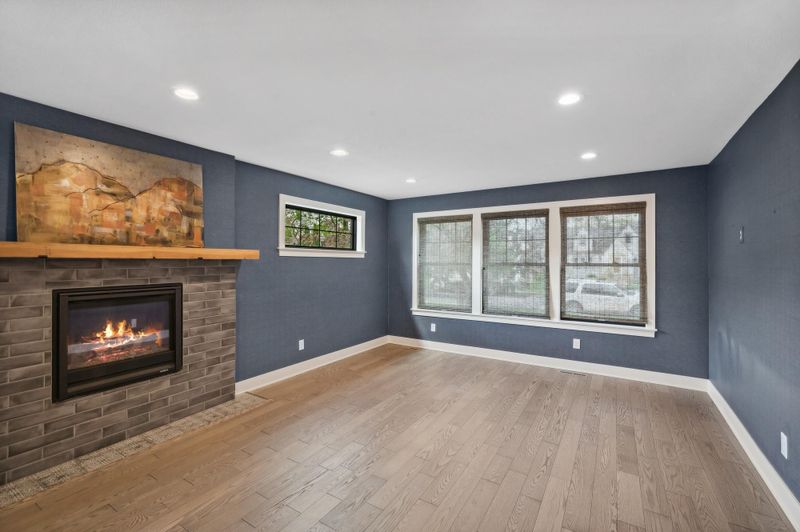 4529 Columbus Ave, Minneapolis, MN 55407