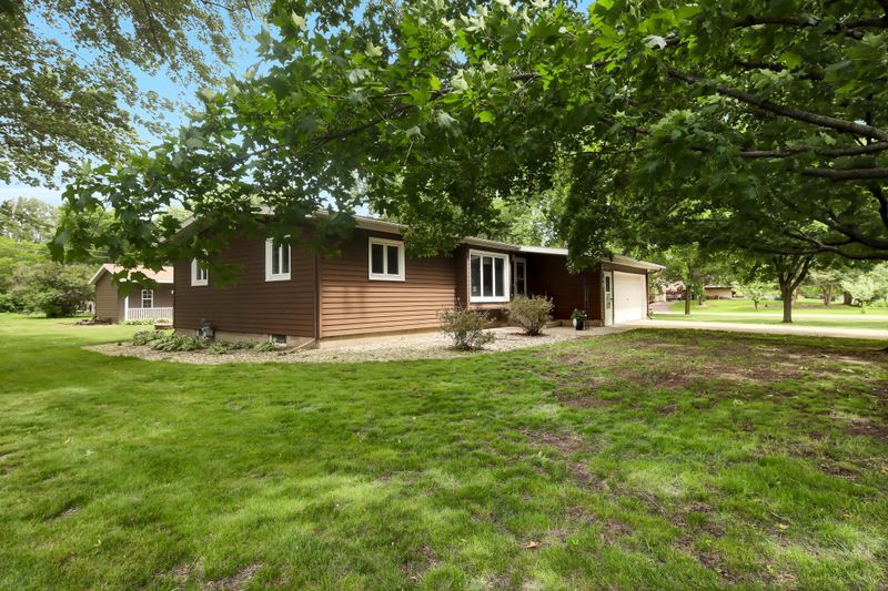 940 Spruce Dr, Saint Cloud, MN 56303