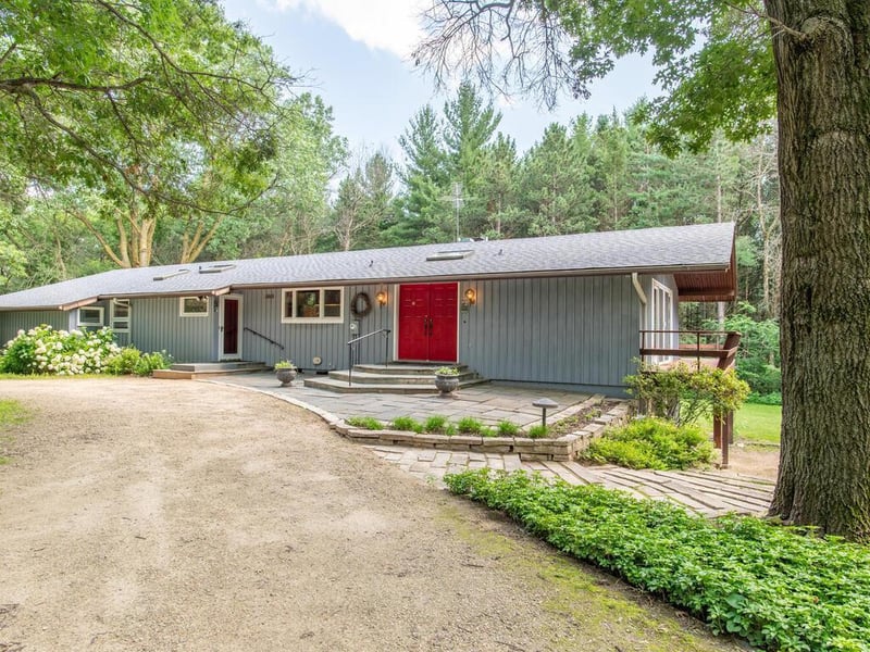 5337 Trading Post Trl S, Afton, MN 55001