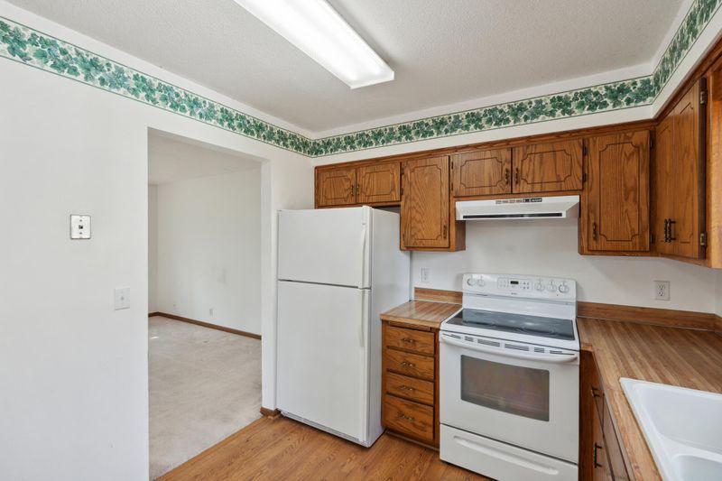 1851 Webber St, White Bear Lake, MN 55110