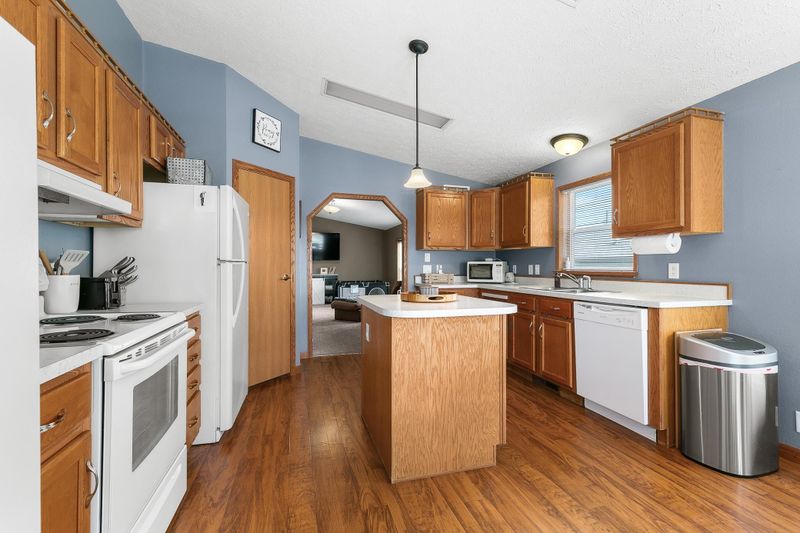 211 Main St E, Freeport, MN 56331