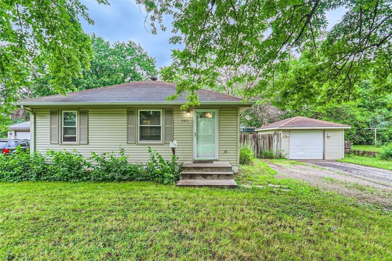 5410 Wisconsin Ave N, Minneapolis, MN 55428