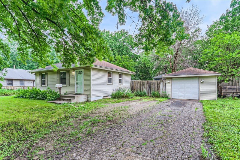 5410 Wisconsin Ave N, Minneapolis, MN 55428
