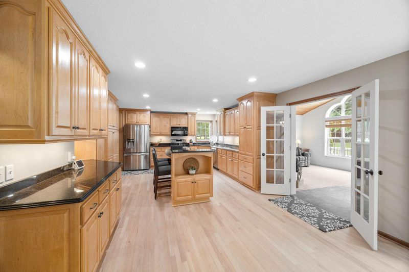 1237 Marvin Ct, Delano, MN 55328