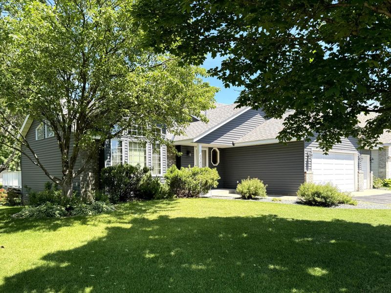 5340 89th Crescent N, Minneapolis, MN 55443