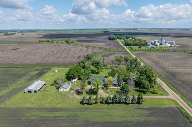 29821 680th Ave, Saint James, MN 56081