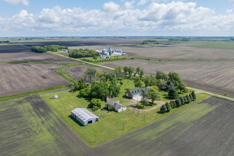 29821 680th Ave, Saint James, MN 56081
