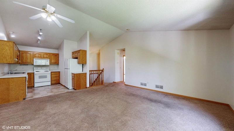 6574 381st St, North Branch, MN 55056