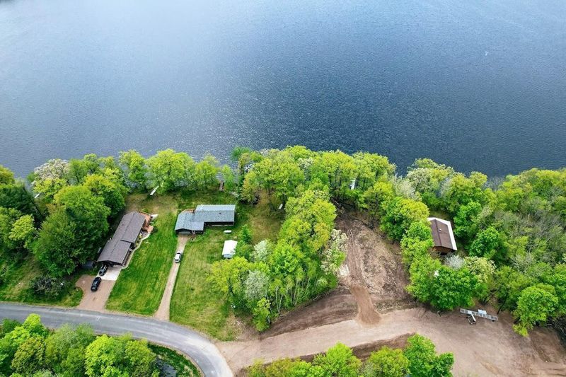 N1099 Deerhead Point, Chetek, WI 54728
