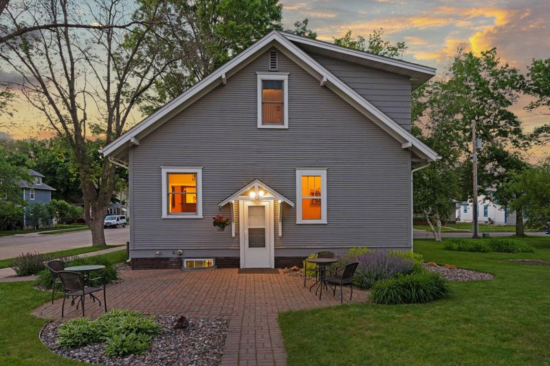 811 1st Ave NW, Austin, MN 55912