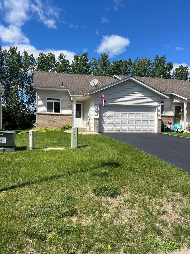 620 35th St W, Hastings, MN 55033