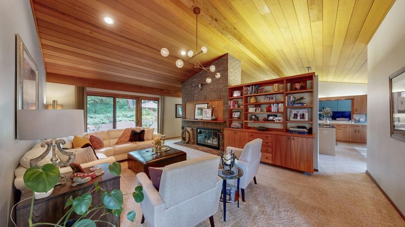 1752 Walden Ln SW, Rochester, MN 55902