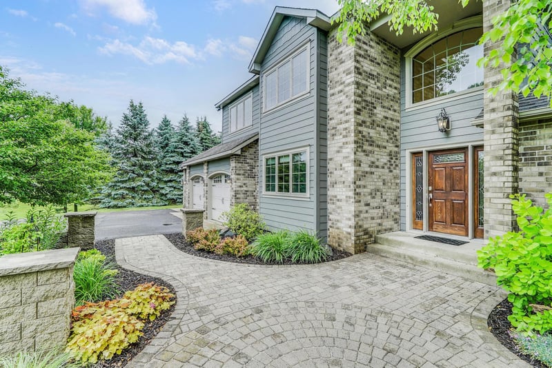 13080 Jonquil Ln N, Dayton, MN 55327