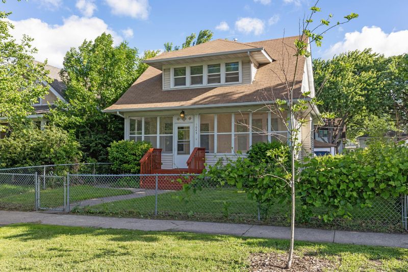 1645 Dayton Ave, Saint Paul, MN 55104
