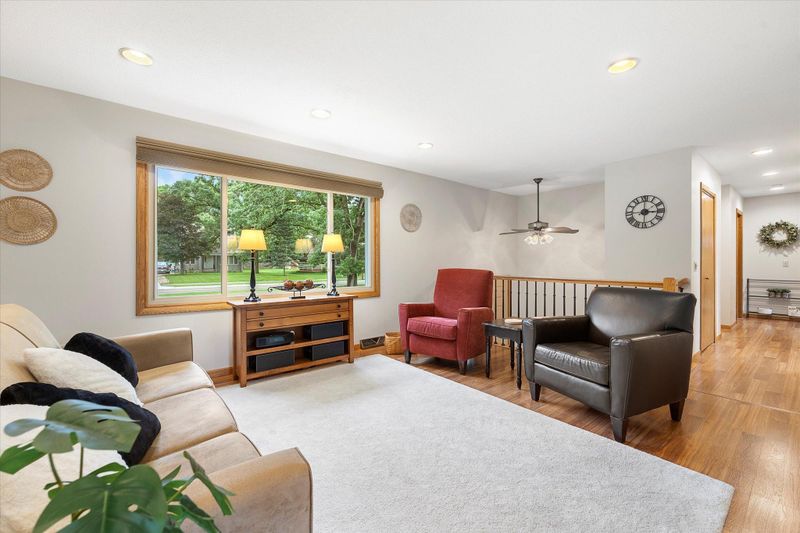 8371 Spring Lake Rd, Mounds View, MN 55112