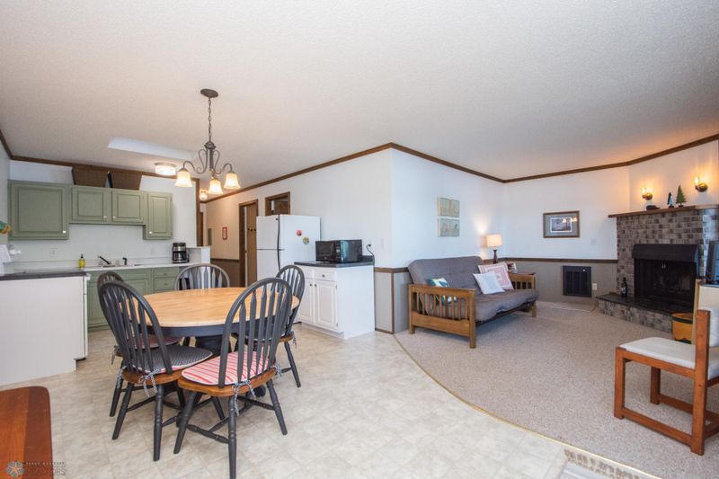 2556 White Pine Ln, Motley, MN 56466