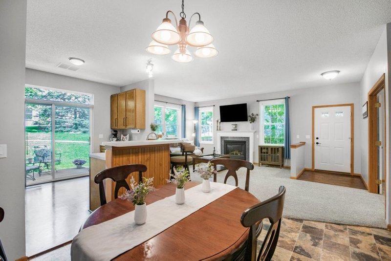 7929 Everest Ln N, Maple Grove, MN 55311
