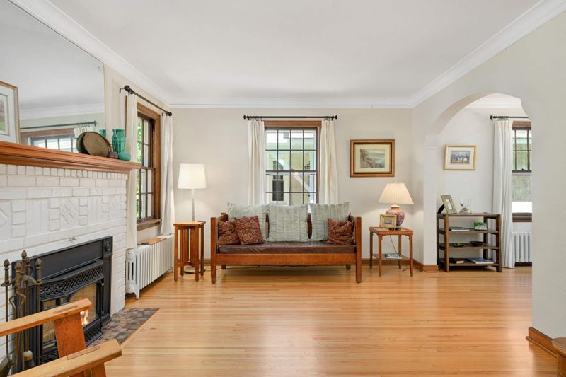 4653 31st Ave S, Minneapolis, MN 55406