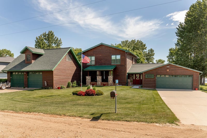 31881 Brightwood Shore Dr, Dent, MN 56528