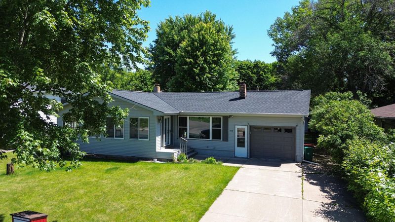 384 W Park St, River Falls, WI 54022