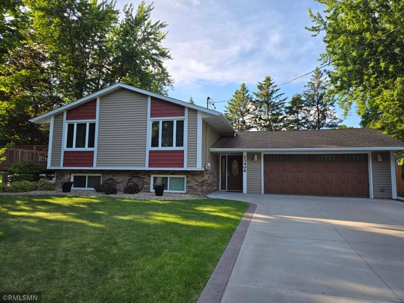 13406 N 3rd Ave, Lindstrom, MN 55045
