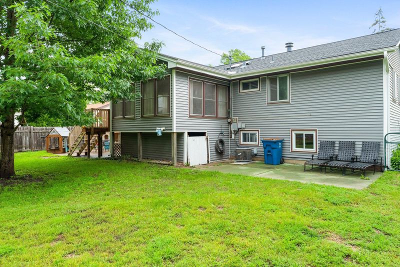 257 Twilite Ter, Circle Pines, MN 55014