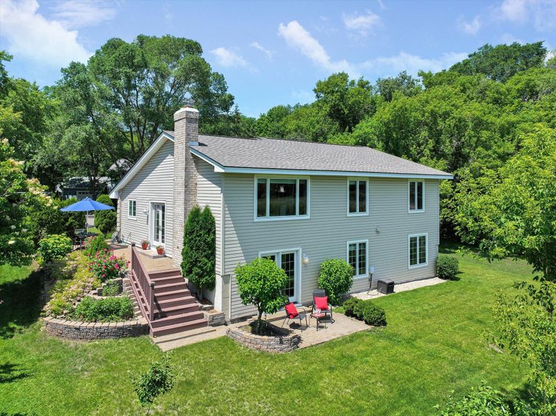 4505 Saddlewood Dr, Minnetonka, MN 55345