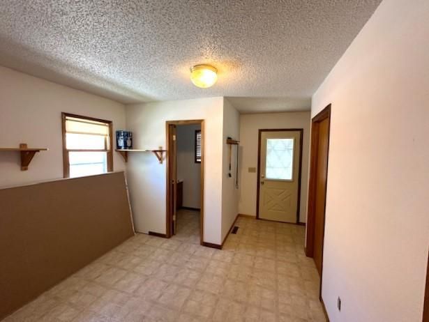 610 Walnut Ave, Watson, MN 56295
