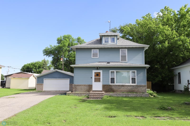 24 2nd St SE, Glyndon, MN 56547