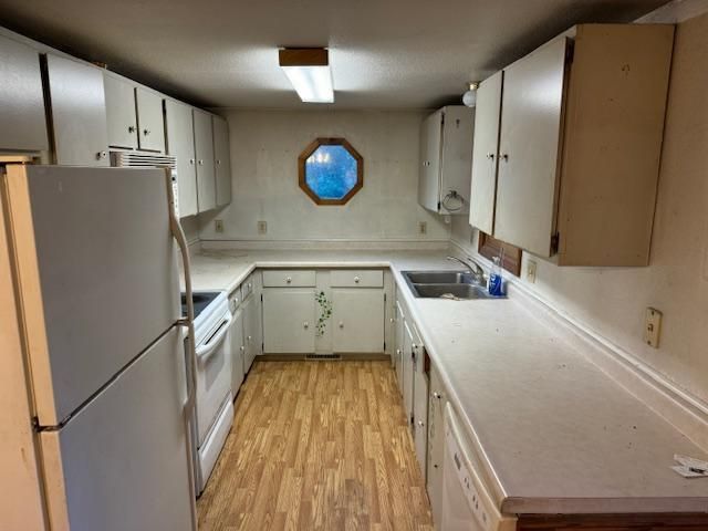 53307 Cloverdale Rd, Sandstone, MN 55072