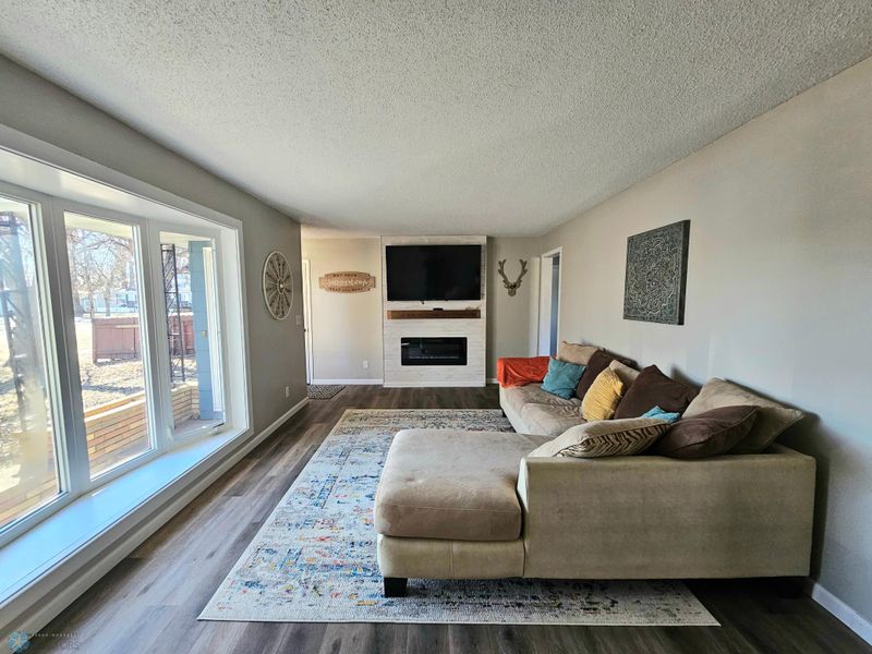 252 6th St, Felton, MN 56536