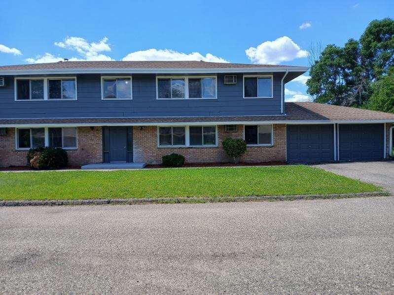 1600 E 80th St, Bloomington, MN 55425