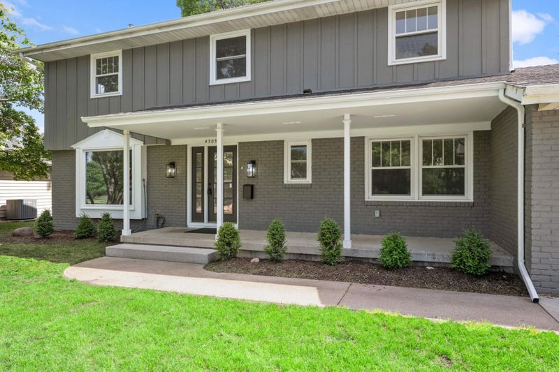 4305 Dunberry Ln, Minneapolis, MN 55435